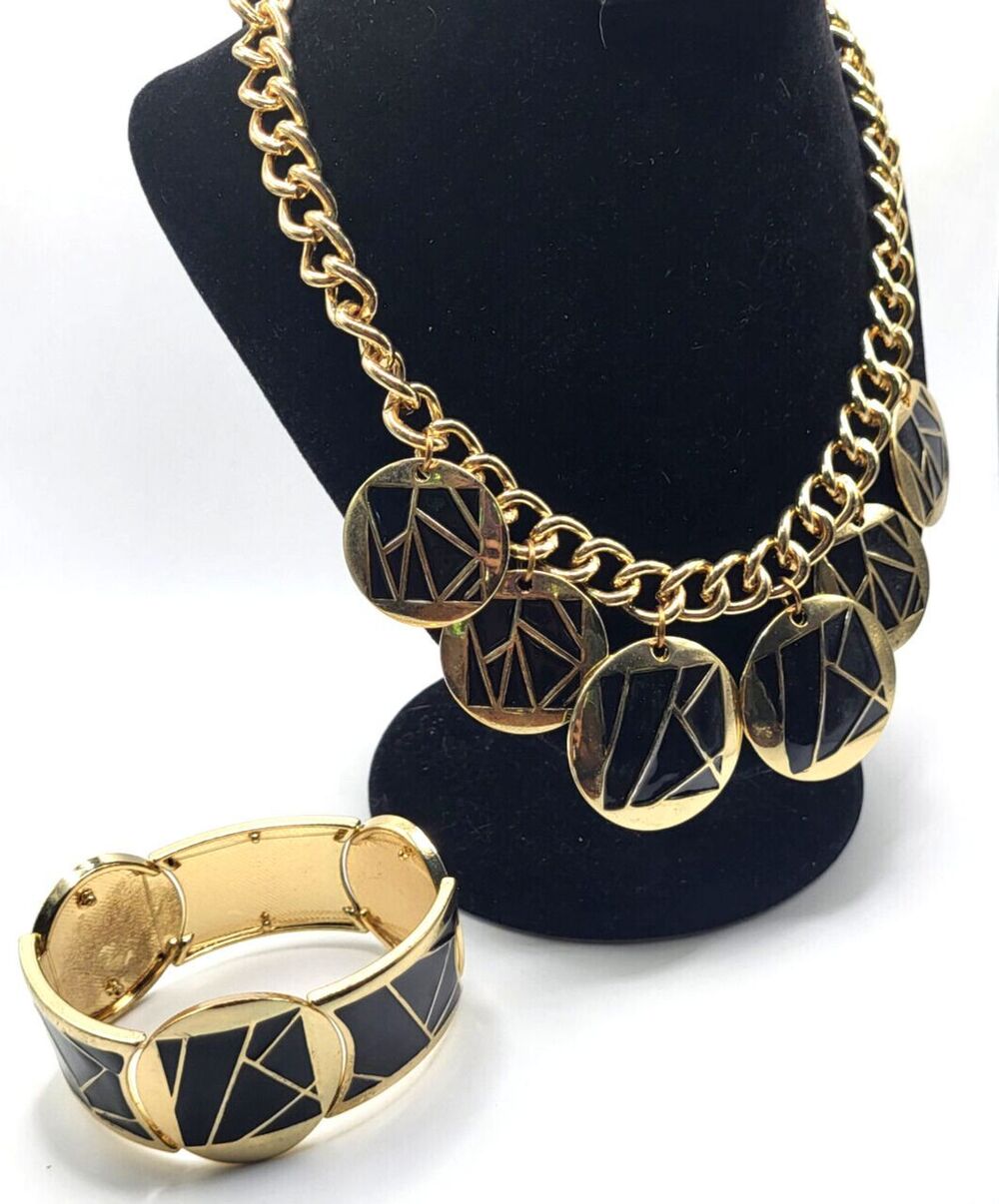 Demi Parure Avenue Gold Enamel Geometric Chunky Bracelet & Necklace